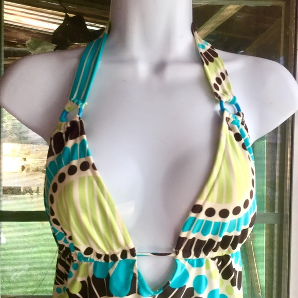 IT’S A SWIMSUIT AND A TOP IN ONE IN FT WORTH TX 03 - Picture 3 of 8